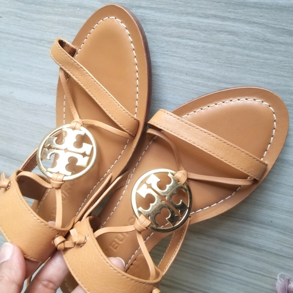 ONLY TRIED ON Tory Burch Two Band Miller Sandals Gold Logo Sling back - Picture 3 of 16